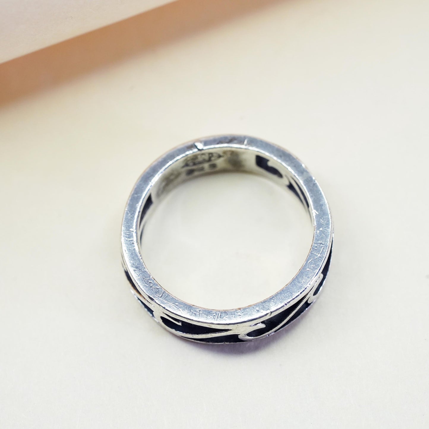 Size 7.5, VTG Sterling silver handmade ring, 925 open band swirl wave cutout