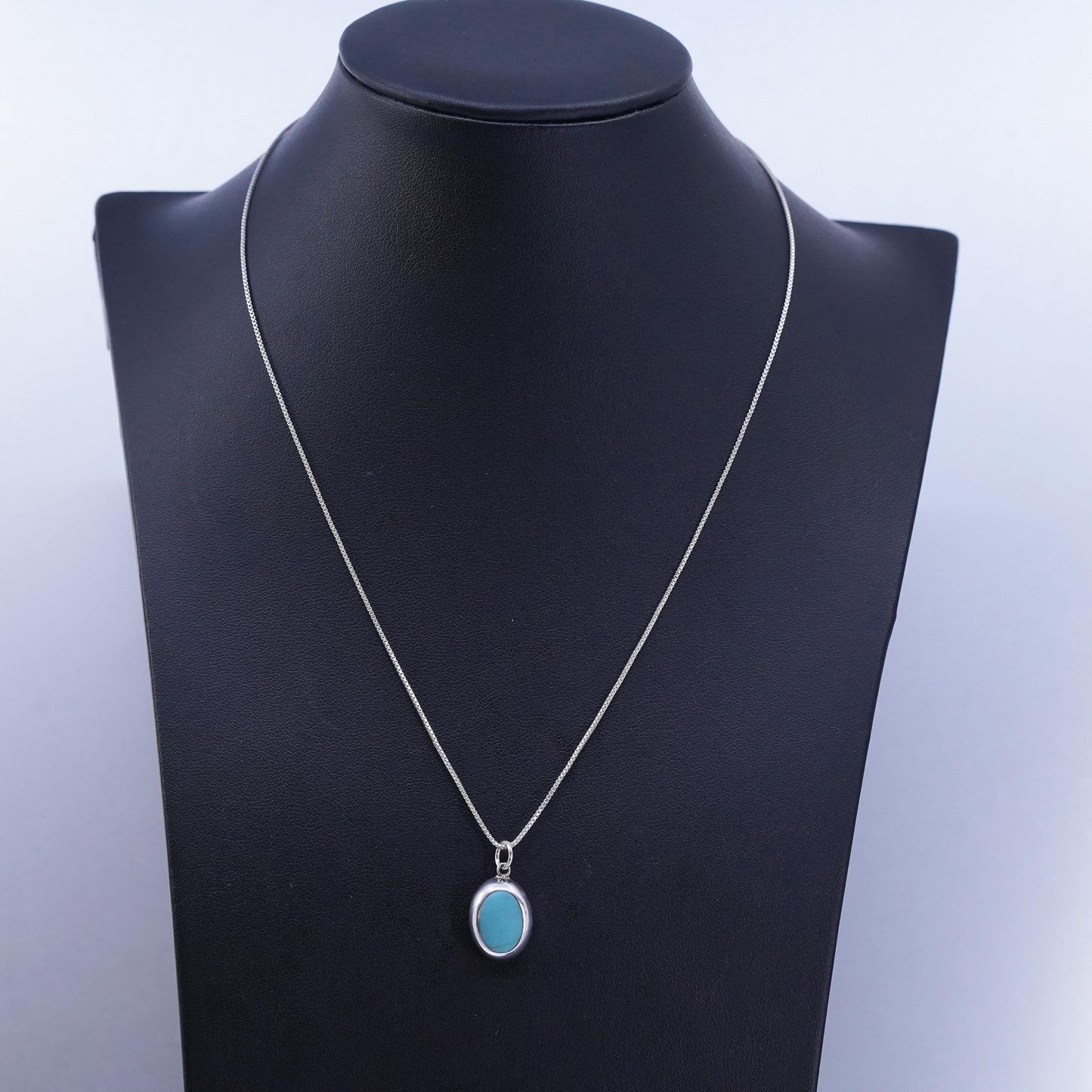 18”, Native American Sterling 925 silver box chain necklace turquoise pendant
