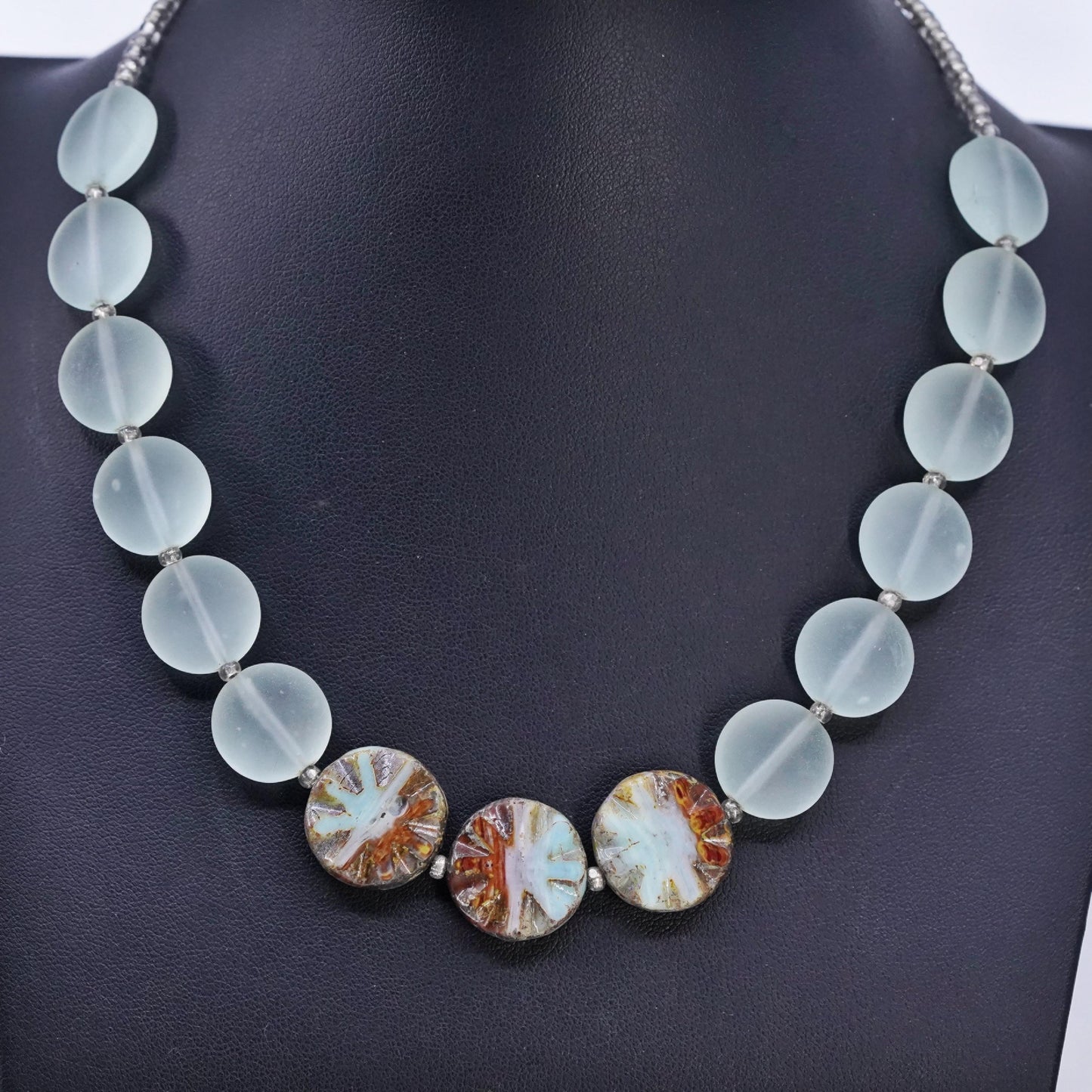 16", Vintage Sterling Silver 925 necklace coin green glass beads agate pendant