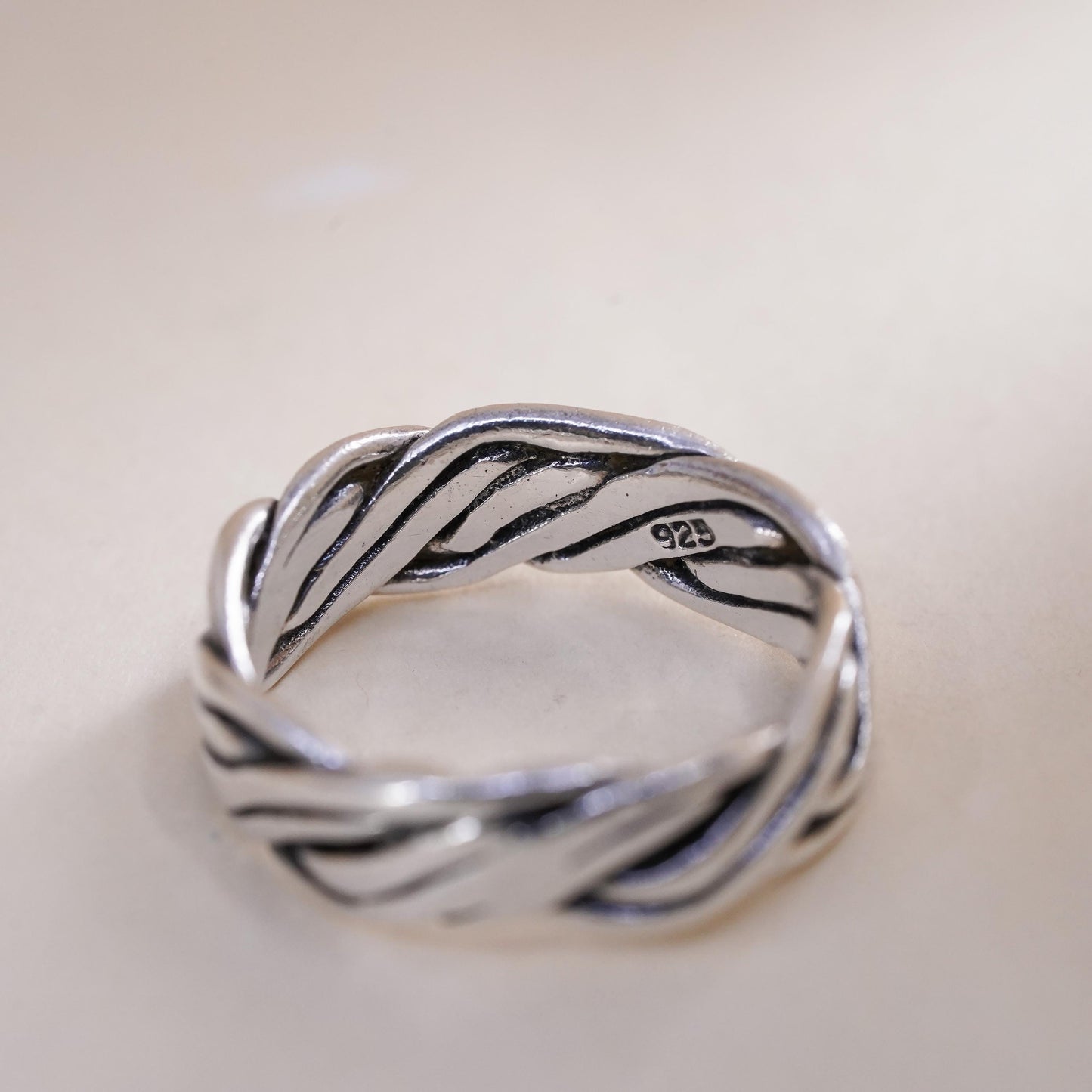 Size 7.5, vintage Sterling silver handmade ring, 925 woven braided cable band