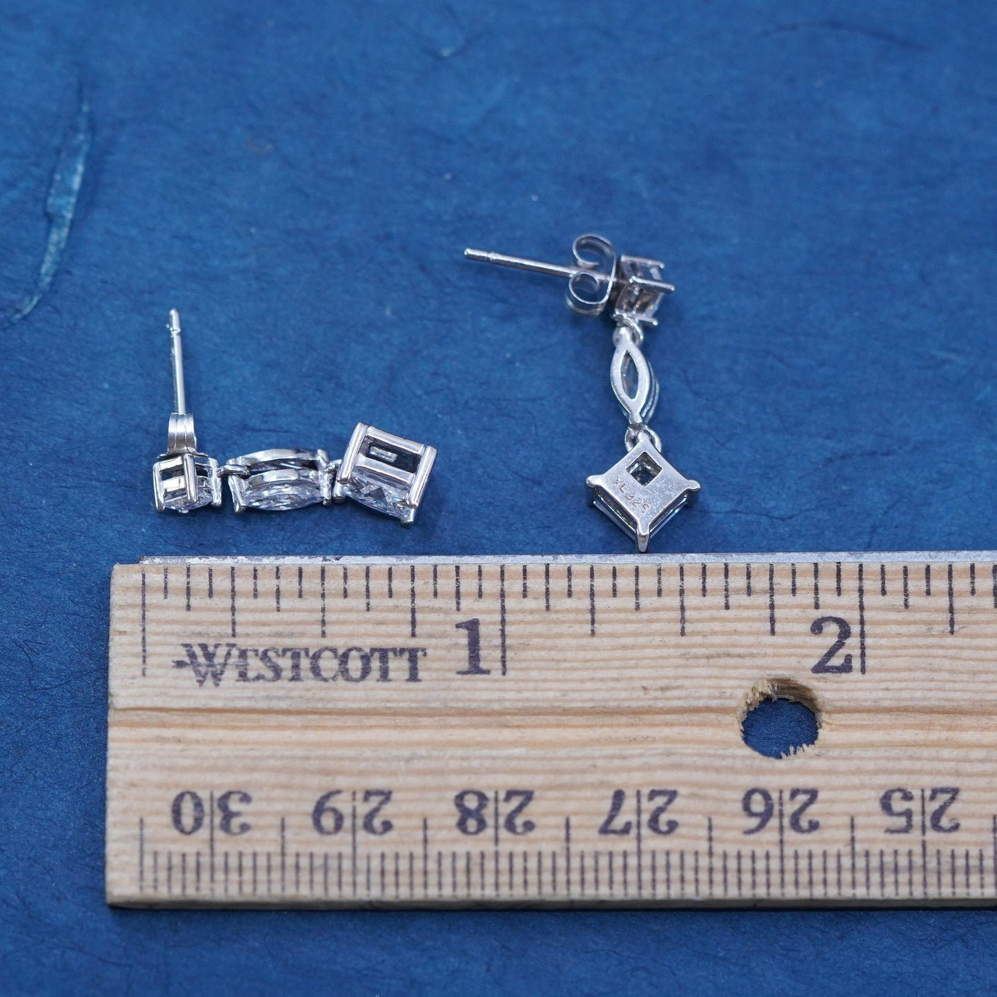 Vintage sterling silver 925 earrings with cz inlay