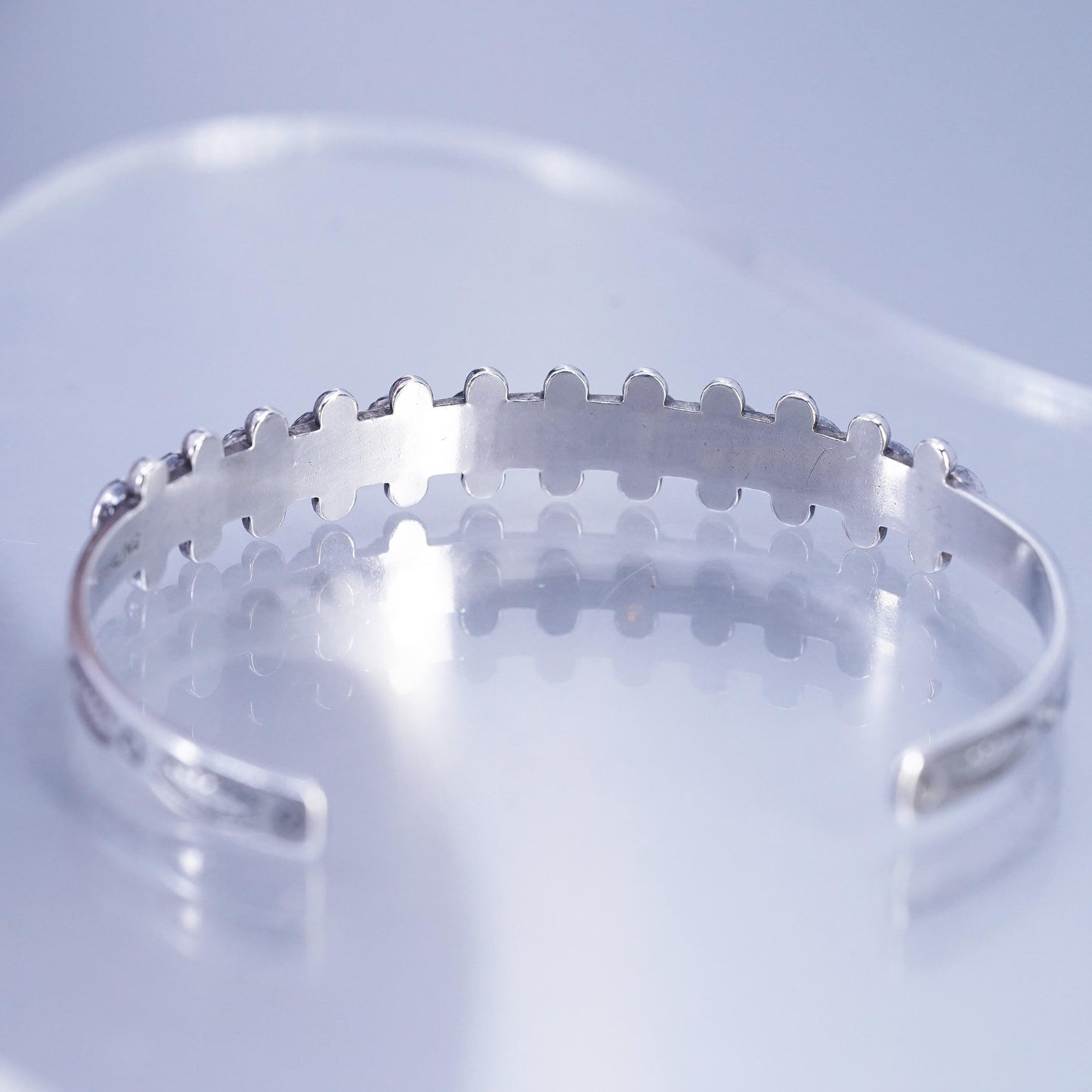 6.5”, Navajo Native American Sterling 925 silver bracelet, cuff turquoise