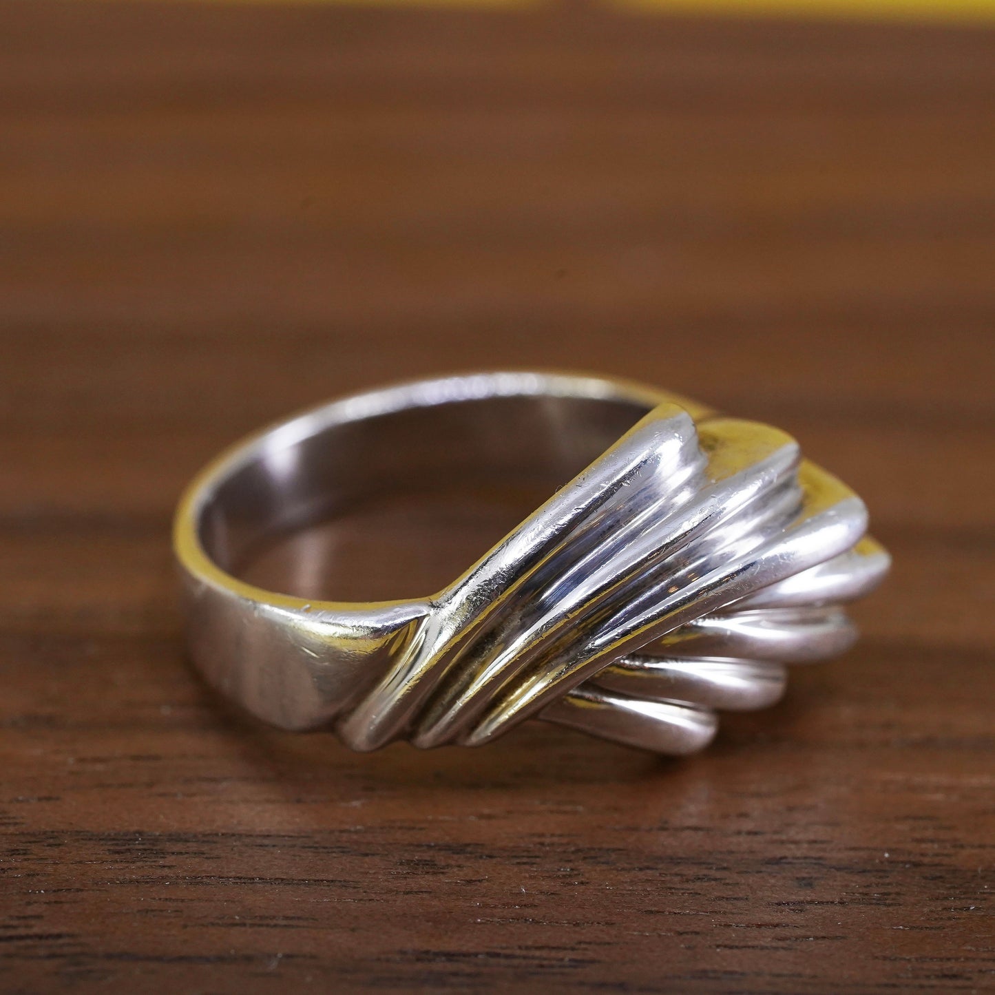 size 7, vintage Mexican Sterling silver handmade ring, 925 wide ribbed band
