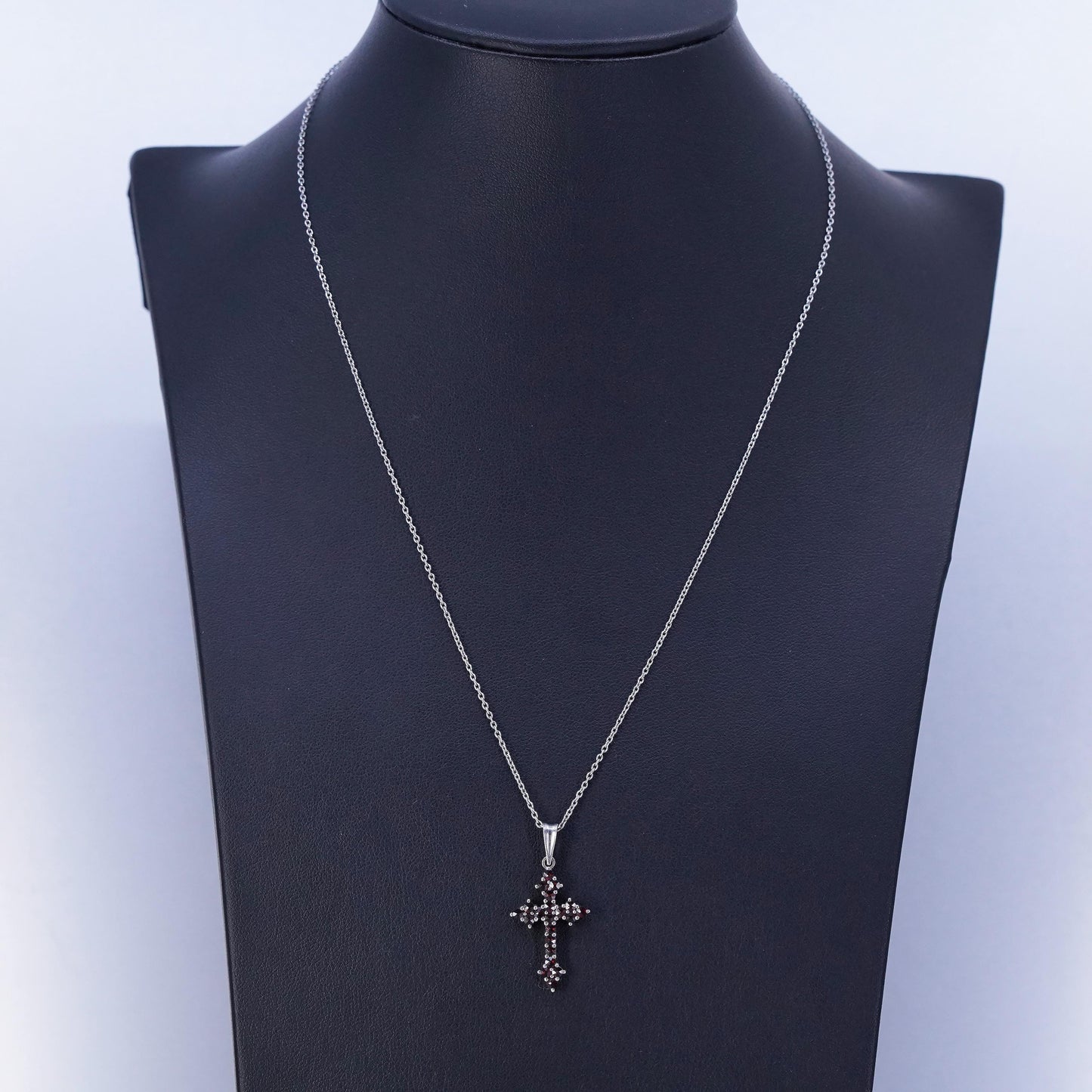 18”, vintage Sterling 925 silver circle necklace w/ cluster ruby cross pendant