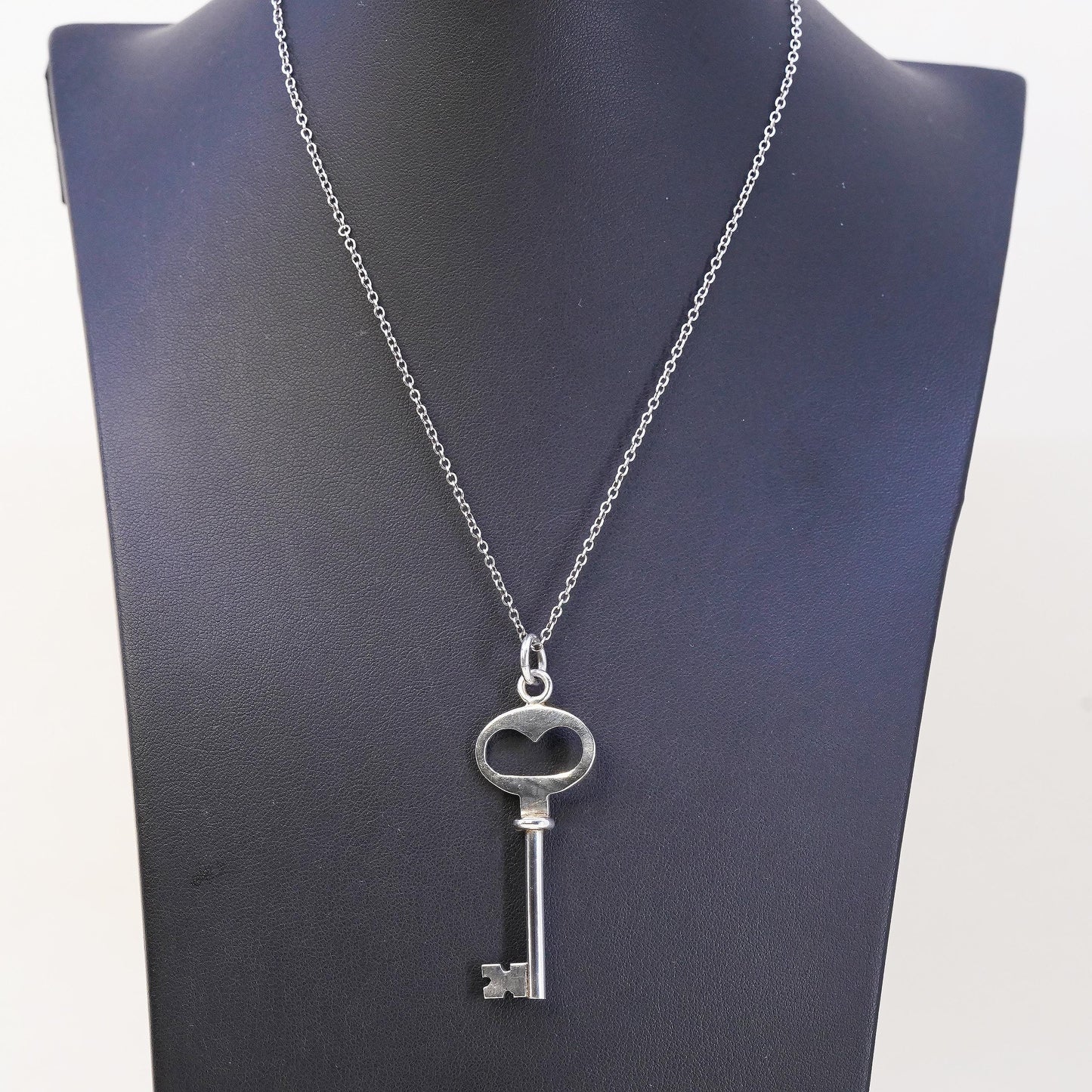 16”, vintage sterling silver handmade necklace, 925 circle chain key pendant