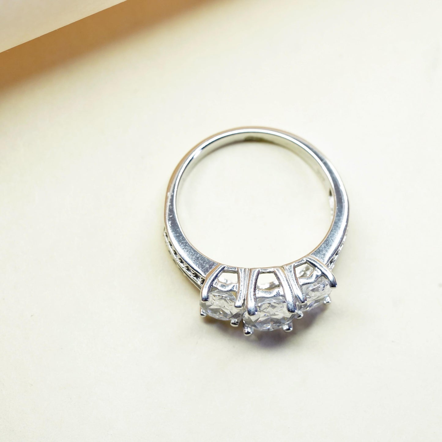 Size 7.25, Sterling silver ring, 925 silver with oval cut crystal CZ cluster
