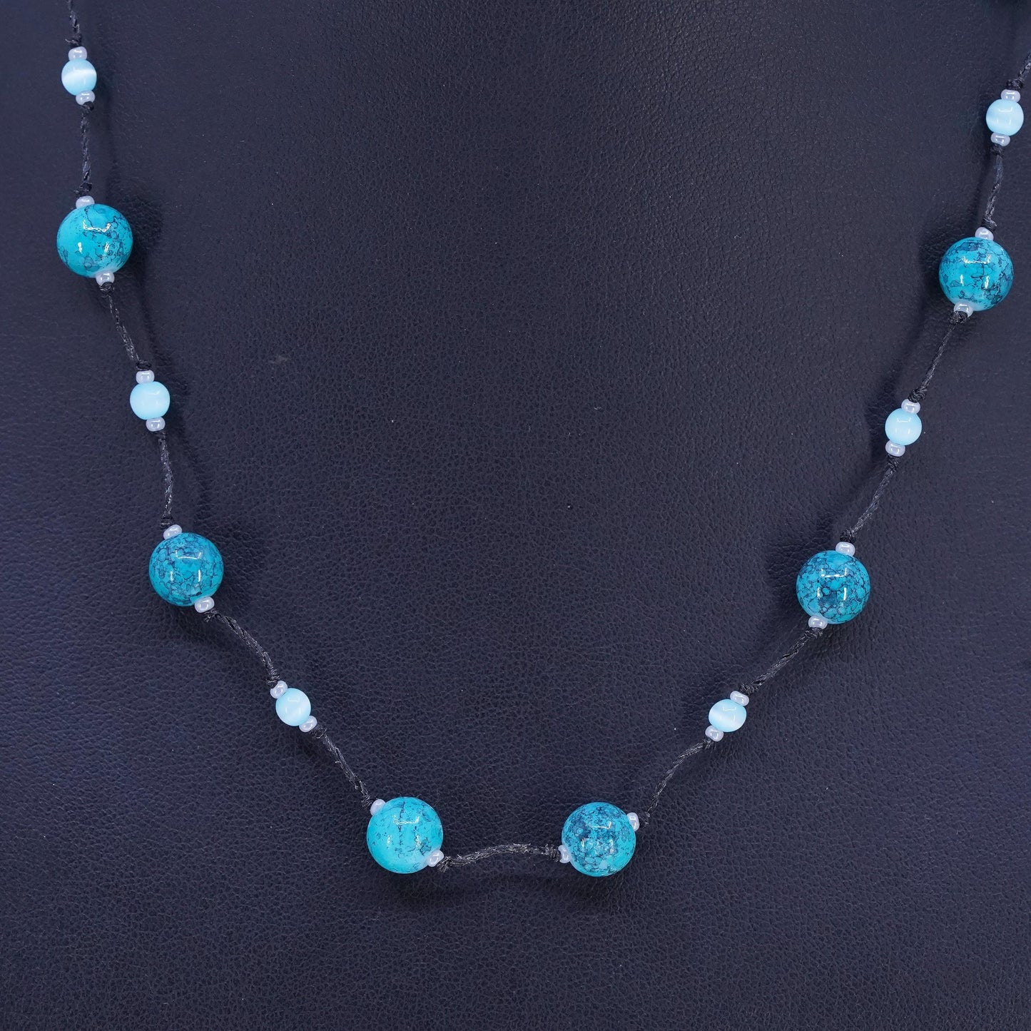 16" Vintage Sterling 925 silver necklace with turquoise blue cats eye and linen thread
