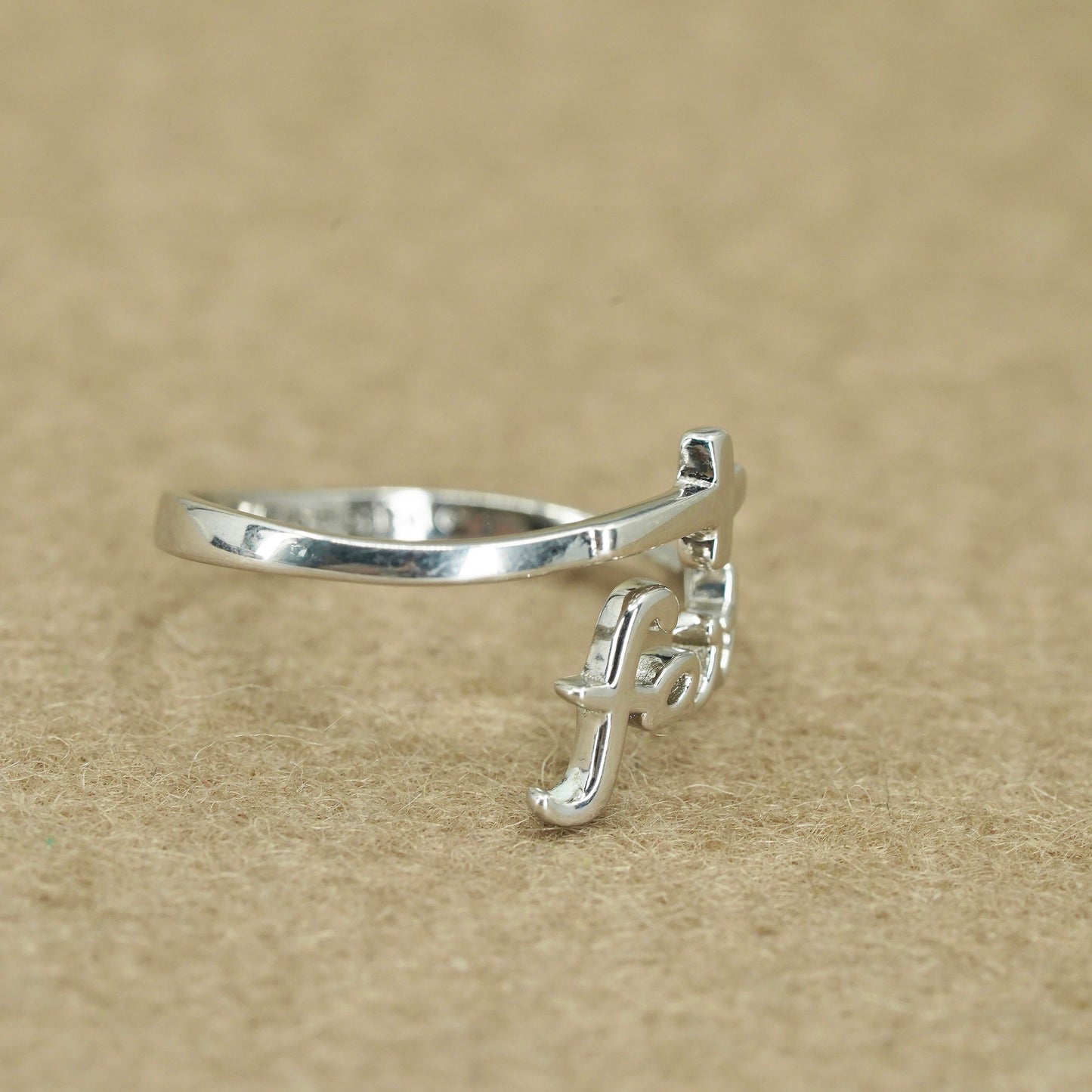 Size adjustable, vintage southwestern Sterling 925 silver ring band cross faith