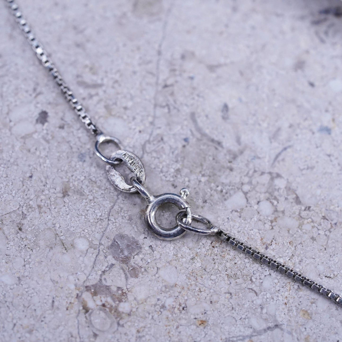 18”, VTG Sterling silver necklace, 925 box chain textured puffy heart pendant