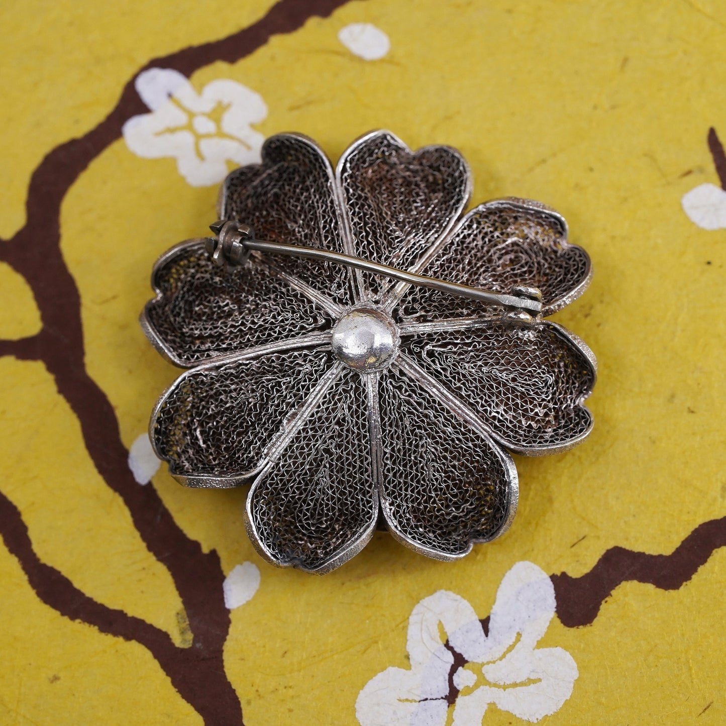 Vintage handmade sterling 925 silver filigree flower brooch