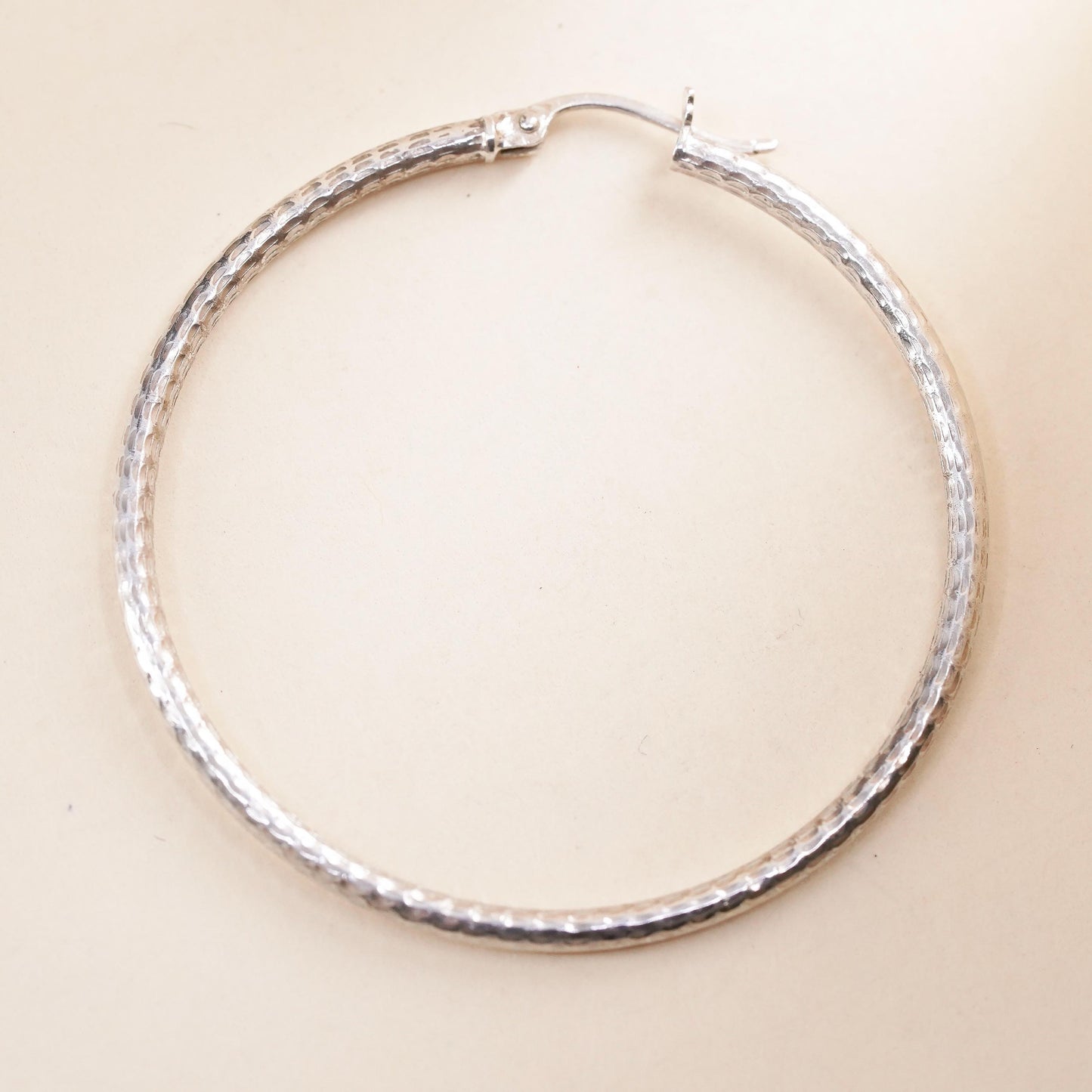 1.5", Vintage sterling 925 silver loop single earring, fashion textured hoop