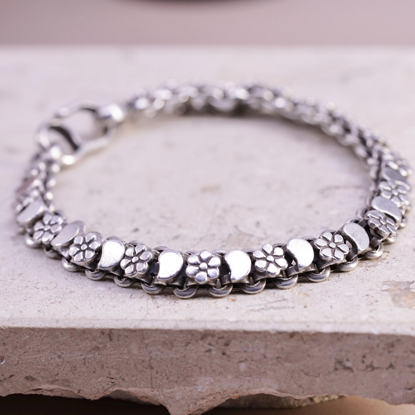 7.25", vintage Sterling silver handmade tennis bracelet, 925 flower links
