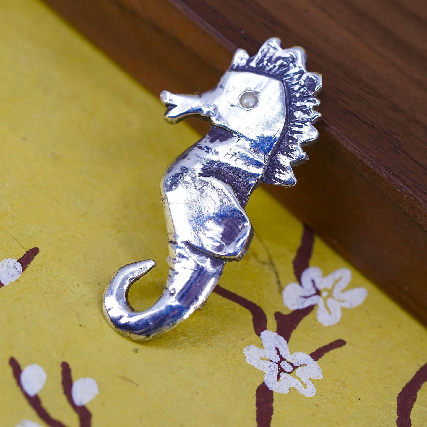 Vintage southwestern handmade sterling 925 silver handmade seahorse brooch pin