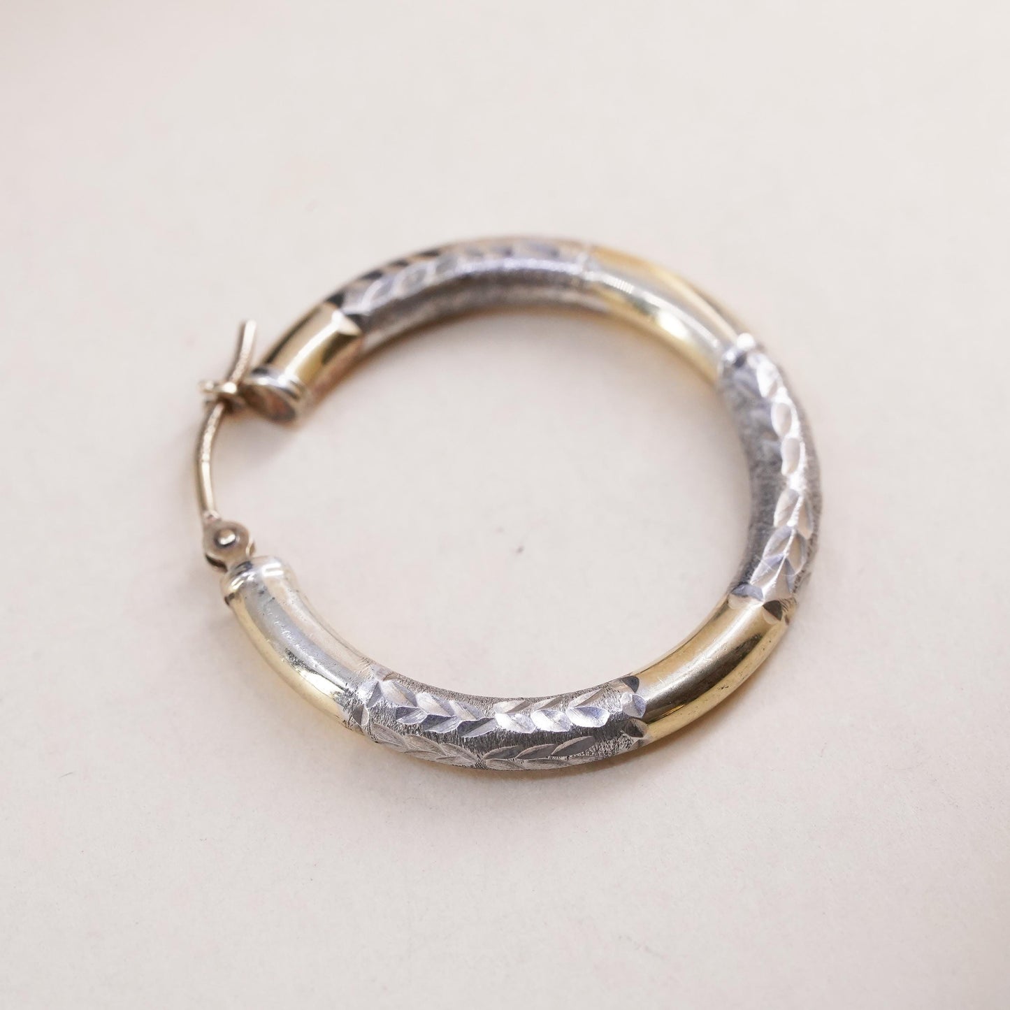1", Vintage 1/20 10K yellow gold sterling silver single earring, textured hoop