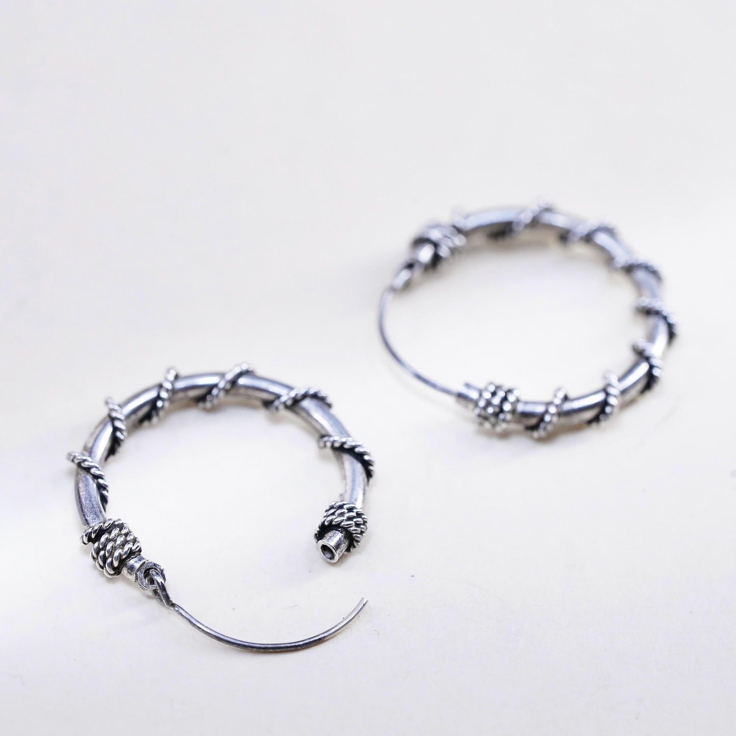 0.75", Vintage sterling silver handmade earrings, 925 hoops with twisted wires