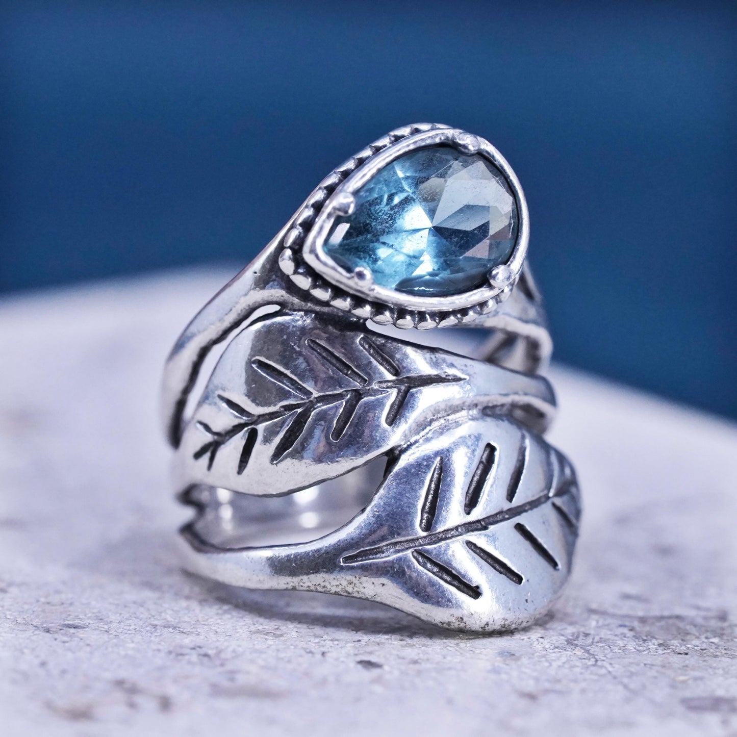 Size 8, vintage Israel Shablool Didae Sterling silver wavy ring with blue topaz