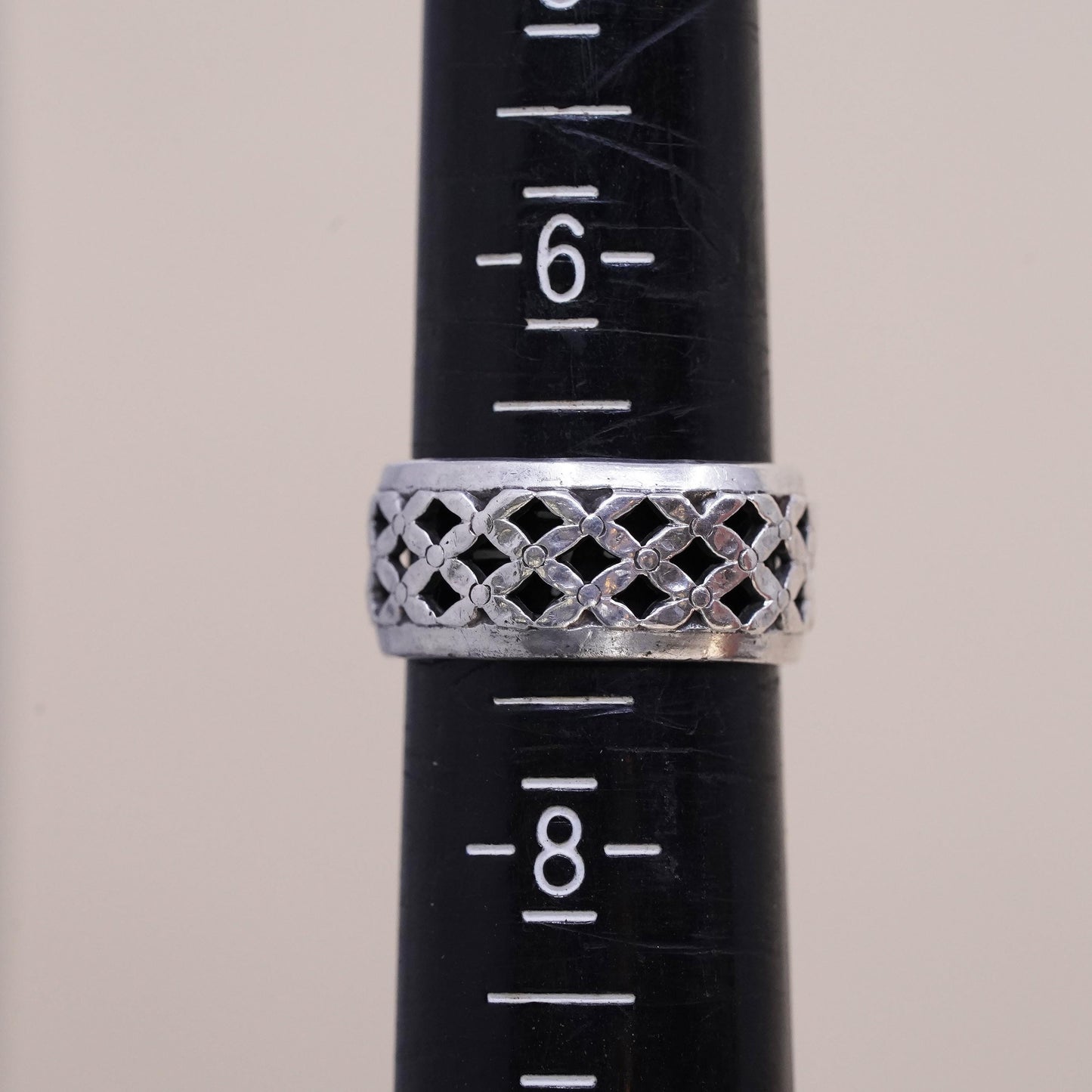 Size 6.75, VTG southwestern Sterling 925 silver ring band with woven texture