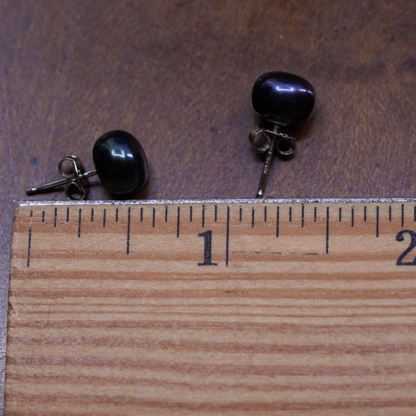 7mm, Sterling 925 silver with black pearl studs earrings