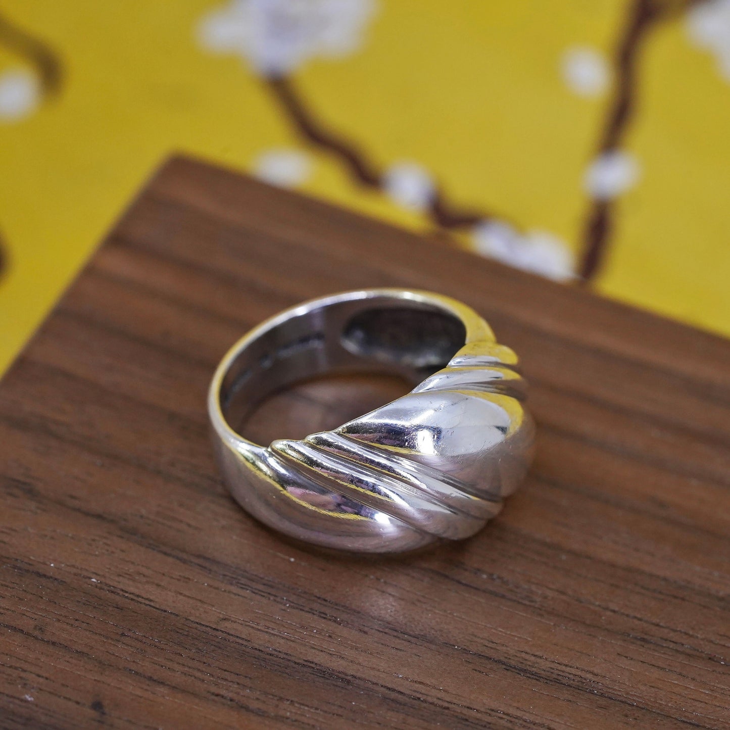 size 7.5, vintage Kabana Sterling silver handmade ring, 925 wide ribbed band