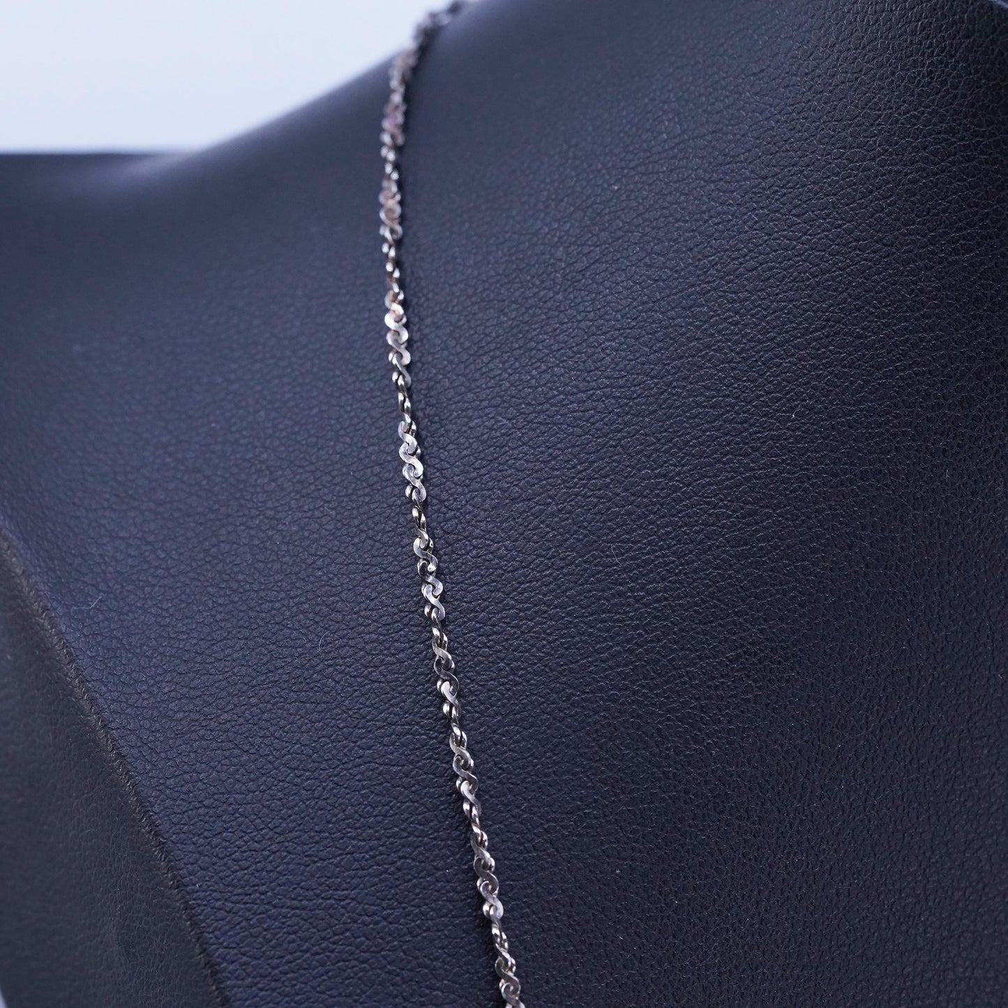 24” 1.6mm, vintage Italy Sterling 925 silver twisted chain necklace