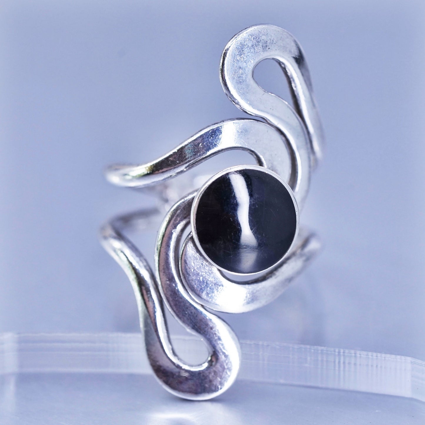 Size 7.25, vintage modern Sterling 925 silver handmade twisted ring with obsidian