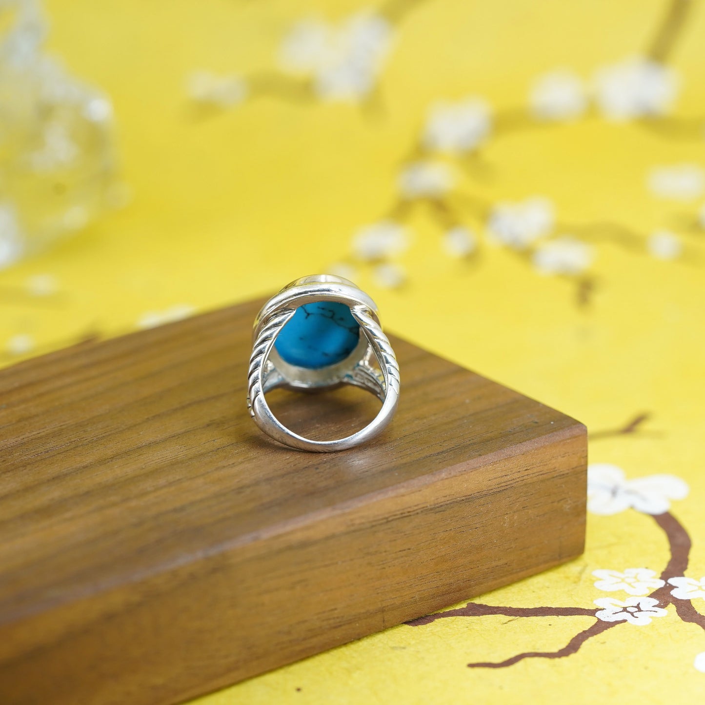 Size 7, 14K yellow gold trim with Sterling silver ring 925 cable band turquoise