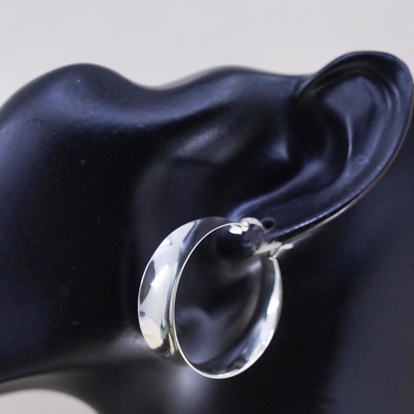 1.5" VTG sterling silver bold ribbed earrings, fashion minimalist wide hoops