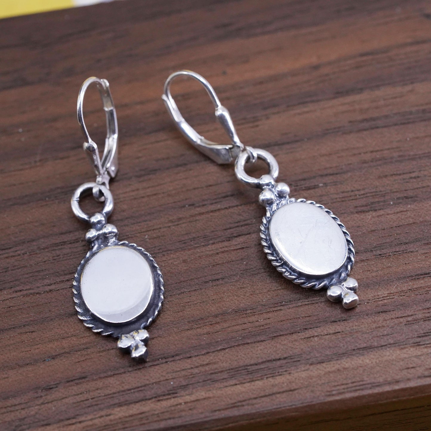 Vintage Sterling 925 silver handmade Oval Drop Dangle Earrings w/ cable around