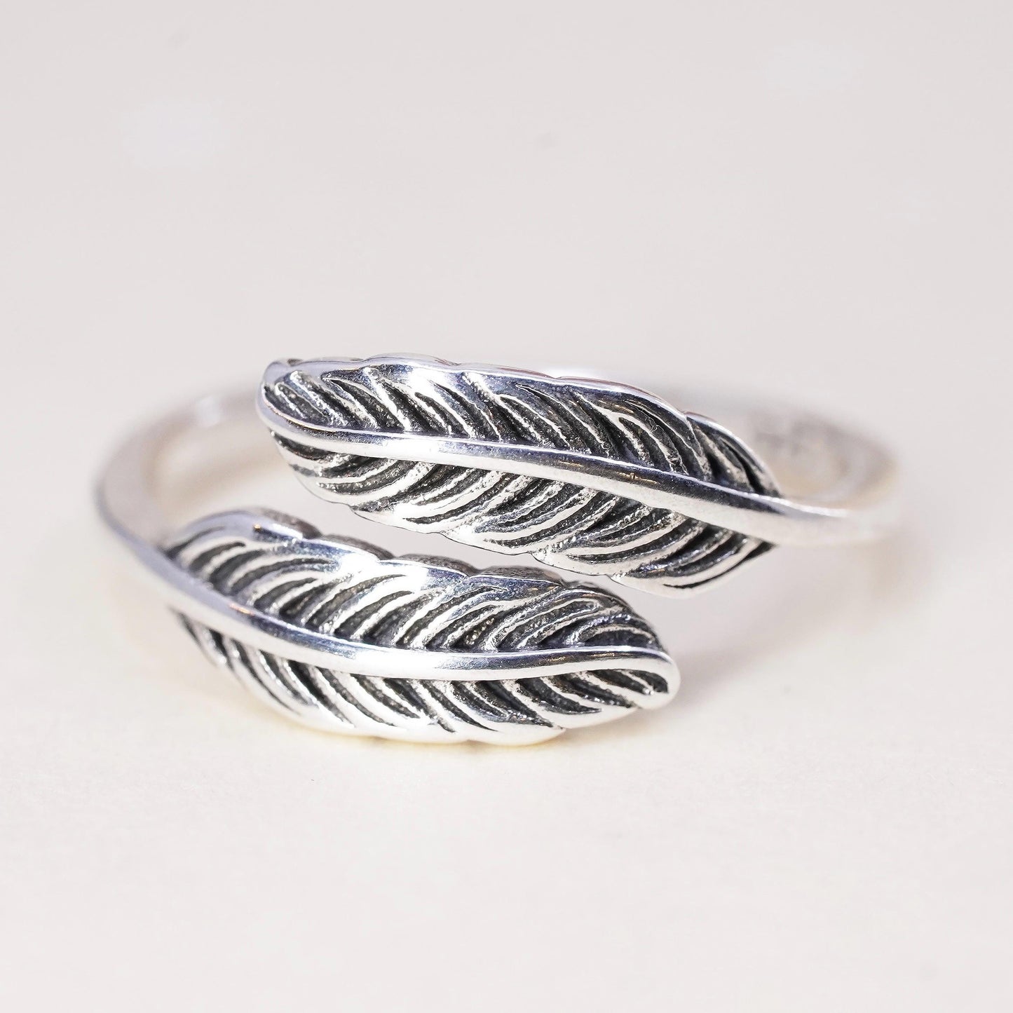 Size 7, Sterling silver handmade ring, stackable 925 leaf band