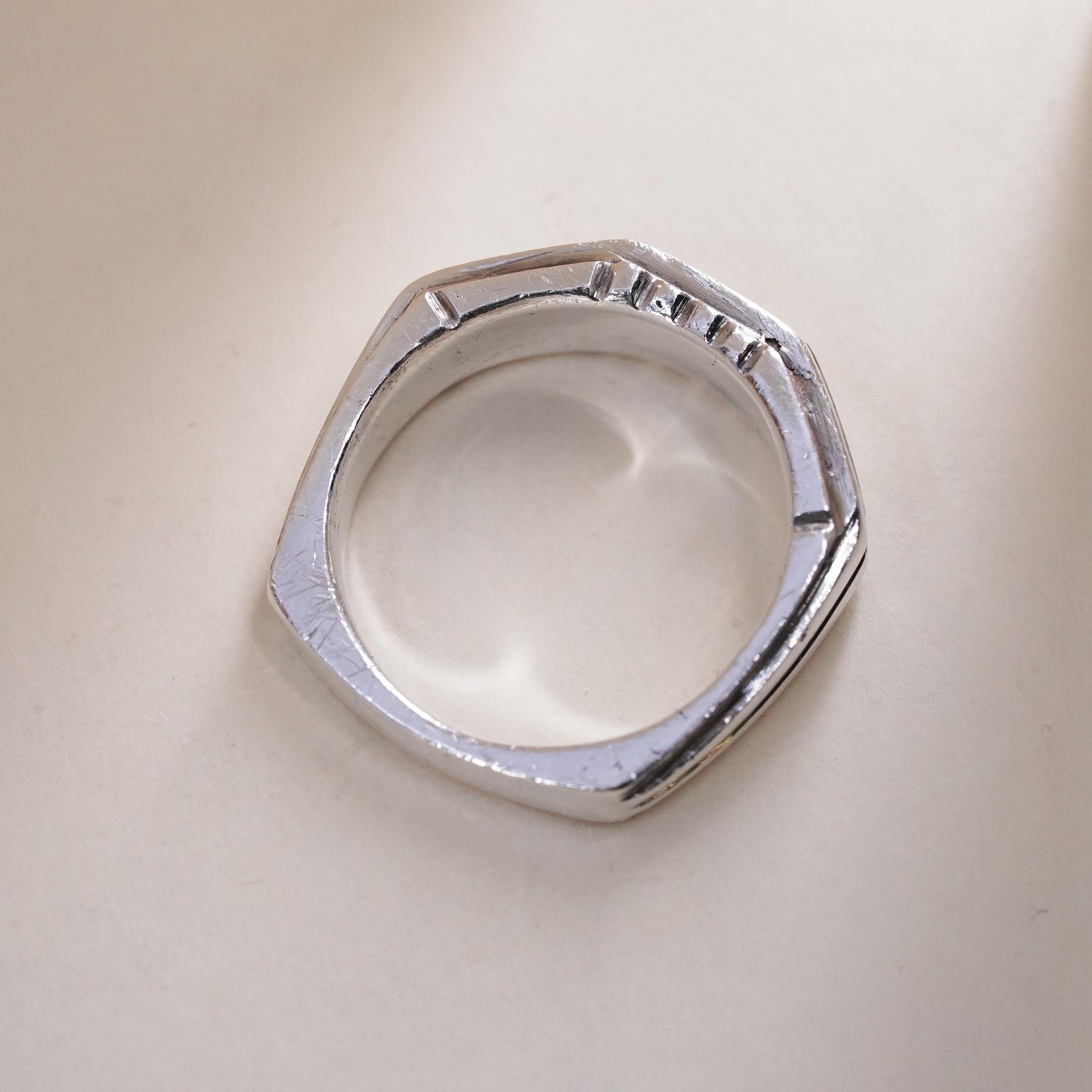 Size 7, vintage Sterling silver handmade ring, 925 band with Jasper inlay, Zuni