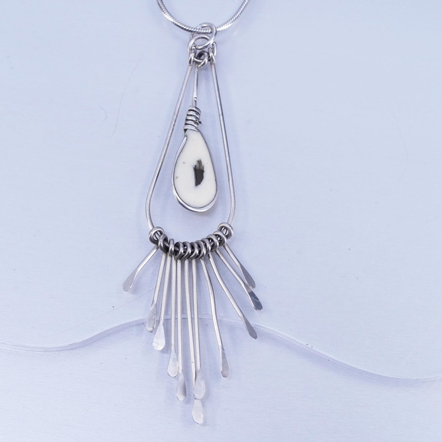 18”, VTG Sterling 925 silver handmade snake necklace fringe teardrop pendant