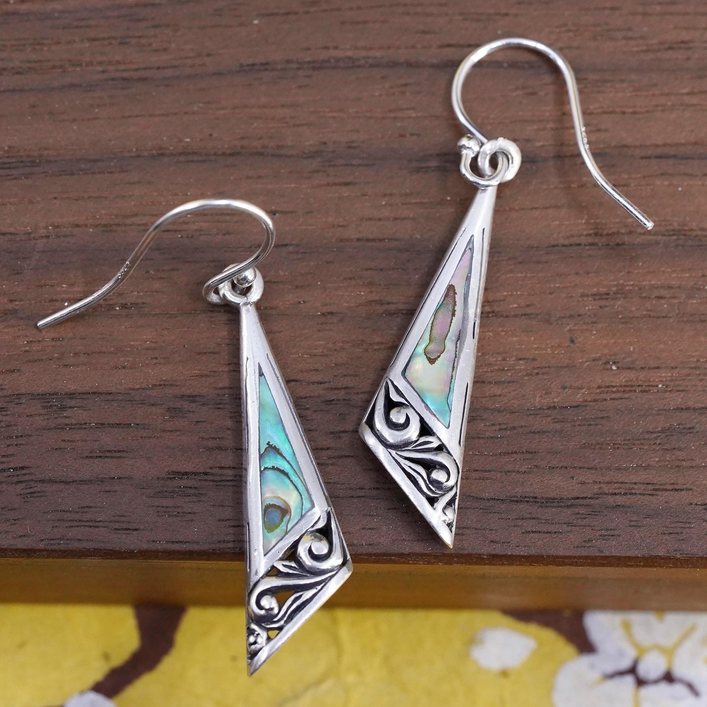 Vintage Sterling 925 silver handmade filigree earrings with abalone inlay