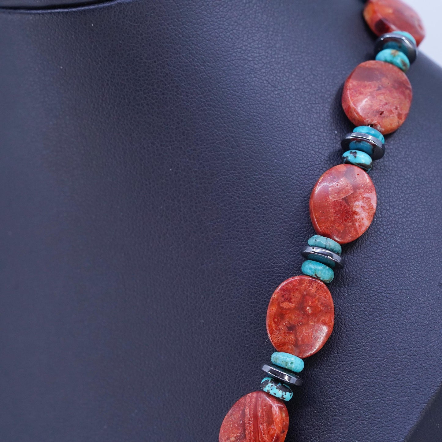22", Native American Sterling Silver 925 necklace green turquoise coral beads