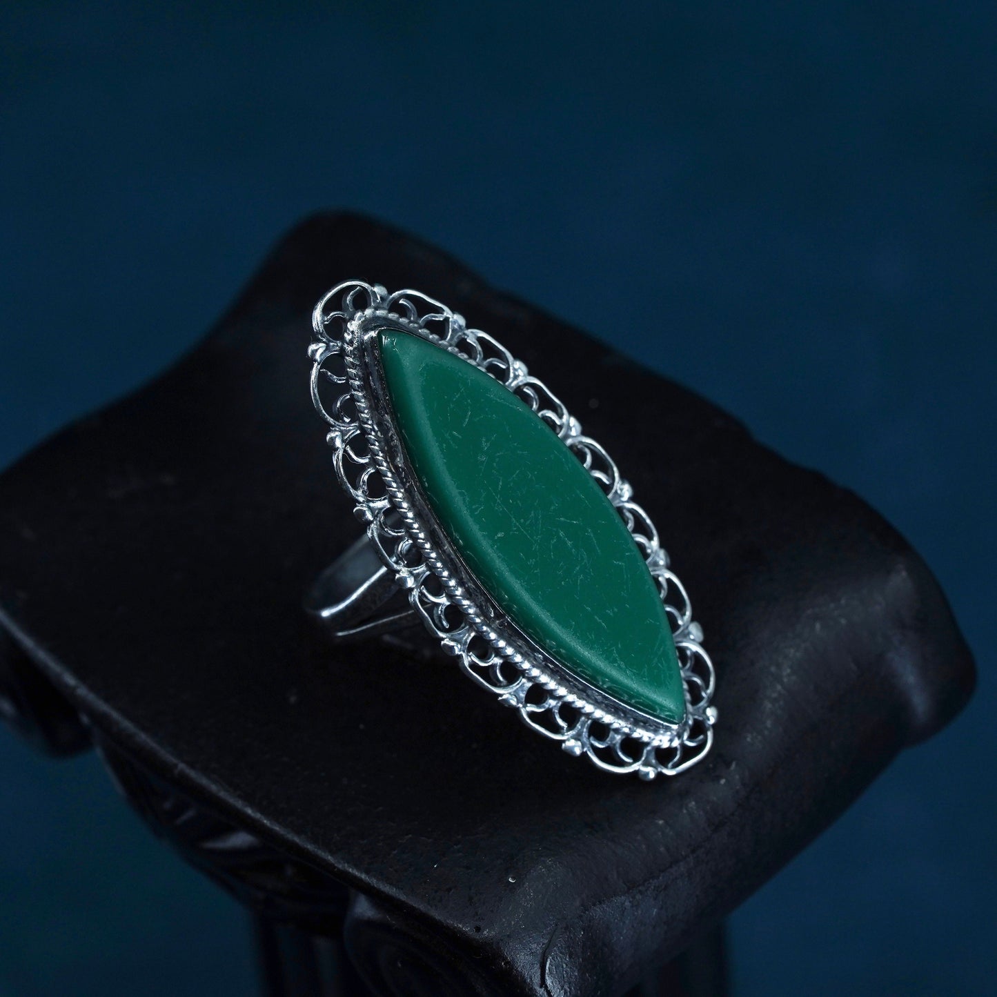 Size 7.75, vintage Mexican sterling 925 silver handmade ring with jade