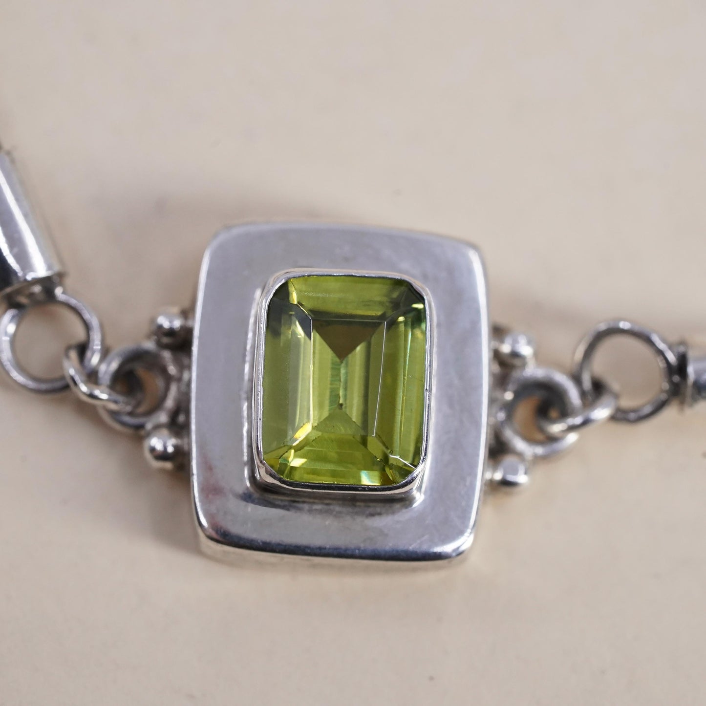 7”, vintage sterling silver bracelet, 925 wheat chain emerald cut peridot