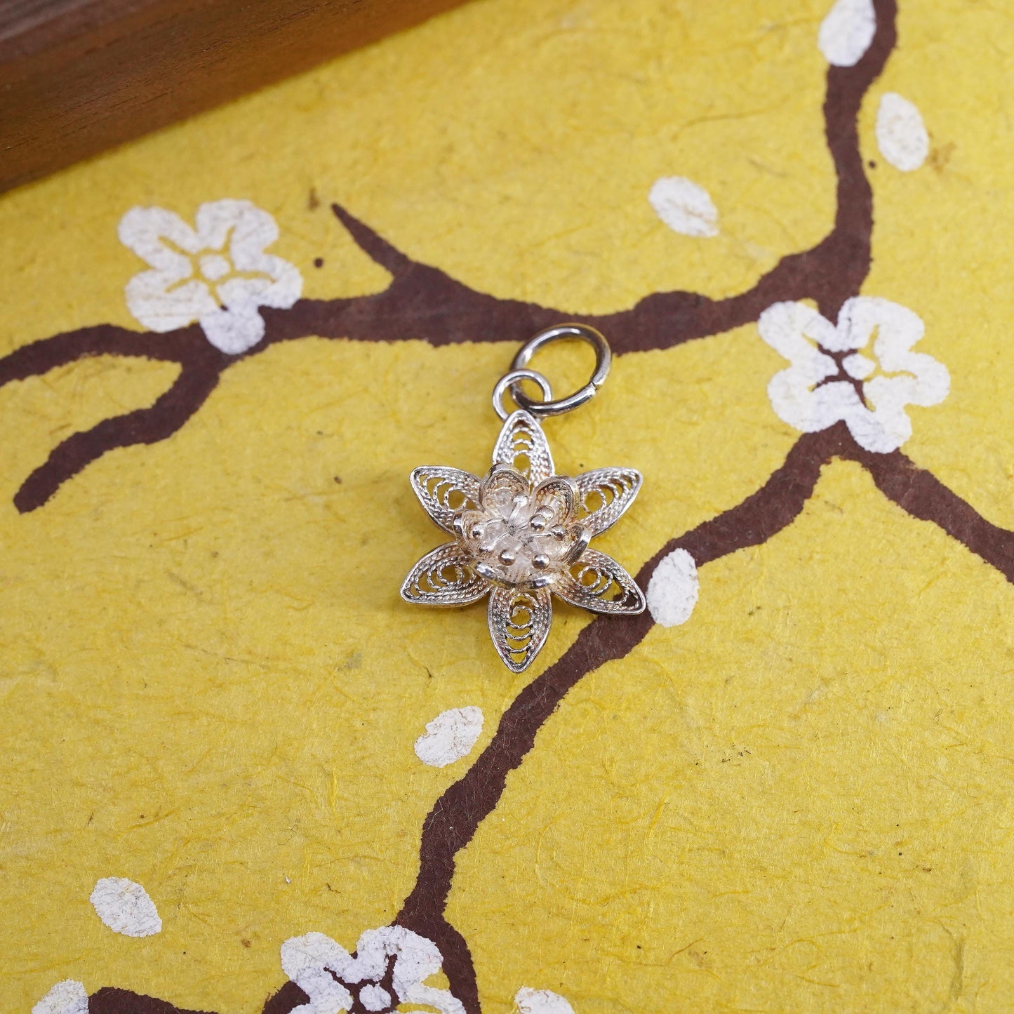 Vintage Sterling silver handmade pendant, 925 filigree flower