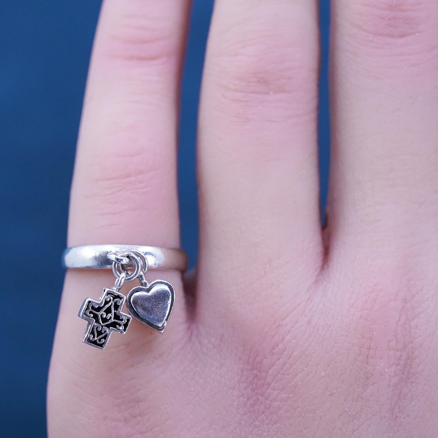 Size 5, vintage Sterling silver ring, 925 filigree ring with heart cross charms