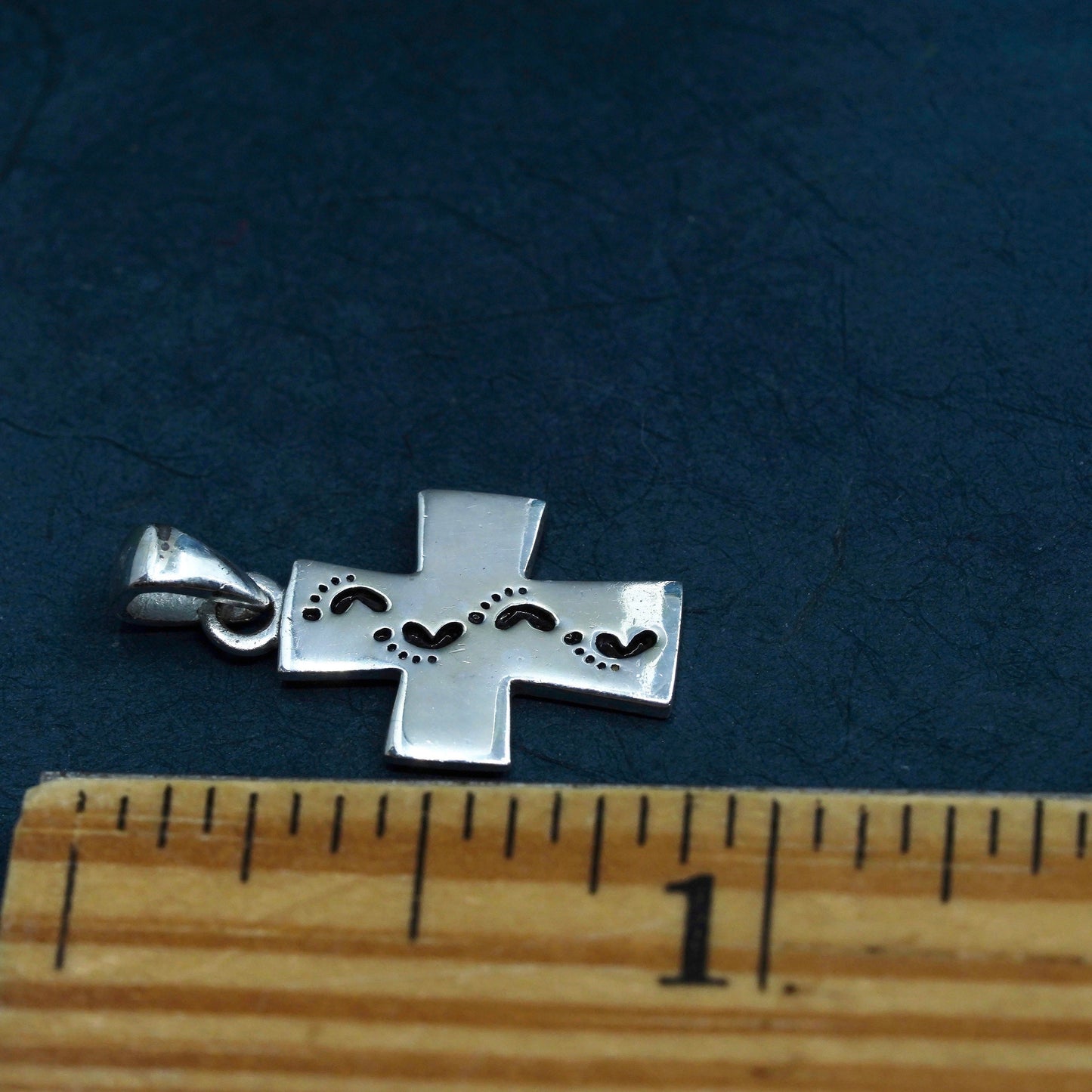 Sterling silver pendant, 925 cross footprint charm “it was then I carry you