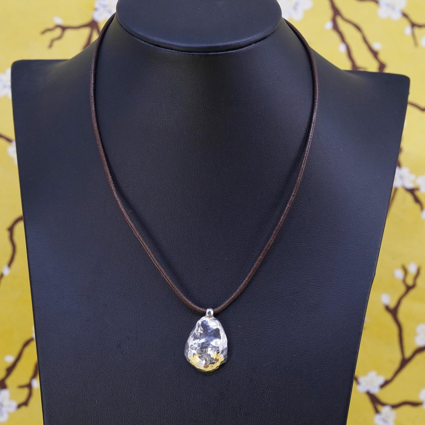 16”, Silpada leather necklace, brown leather choker with 925 teardrop pendant