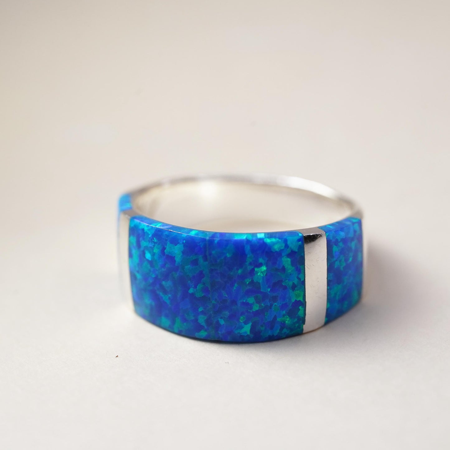 Size 7.5, vintage Sterling silver handmade ring, 925 band with opal inlay