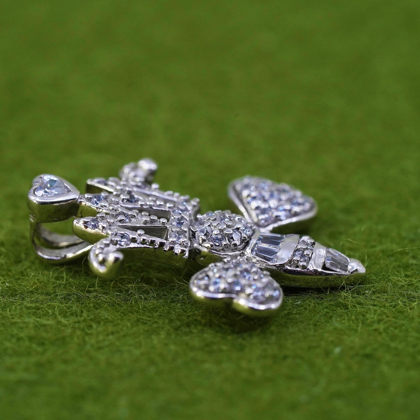 Vintage Sterling silver 925 bee crown pendant with cluster cz