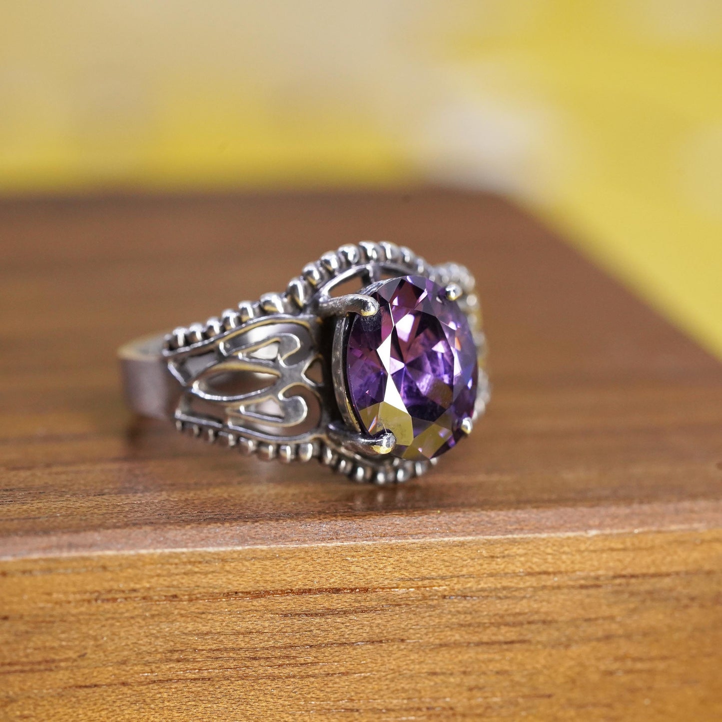 Size 8, Vintage Sterling Silver Handmade ring, 925 filigree band with amethyst