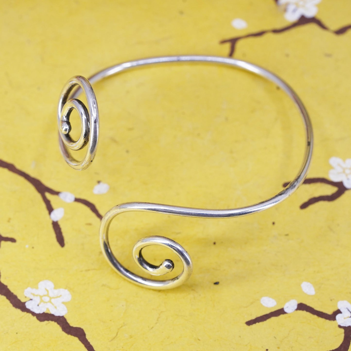 8”, Native American Dennis Ramone Sterling silver bracelet, 925 spiral cuff