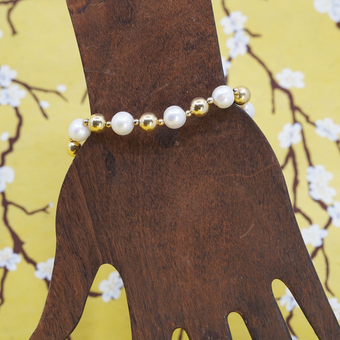7”, Italian yellow gold Sterling silver bead 10mm freshwater pearl bracelet