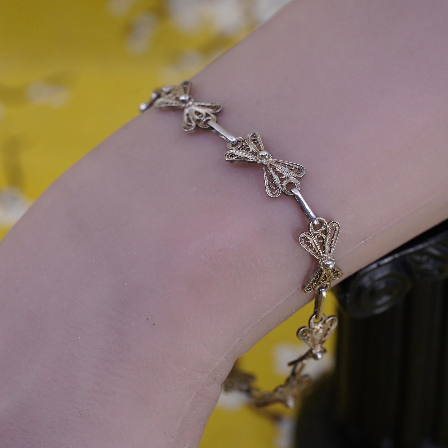 7.5", VTG 925 Sterling silver handmade bracelet, filigree ribbon bow tie chain