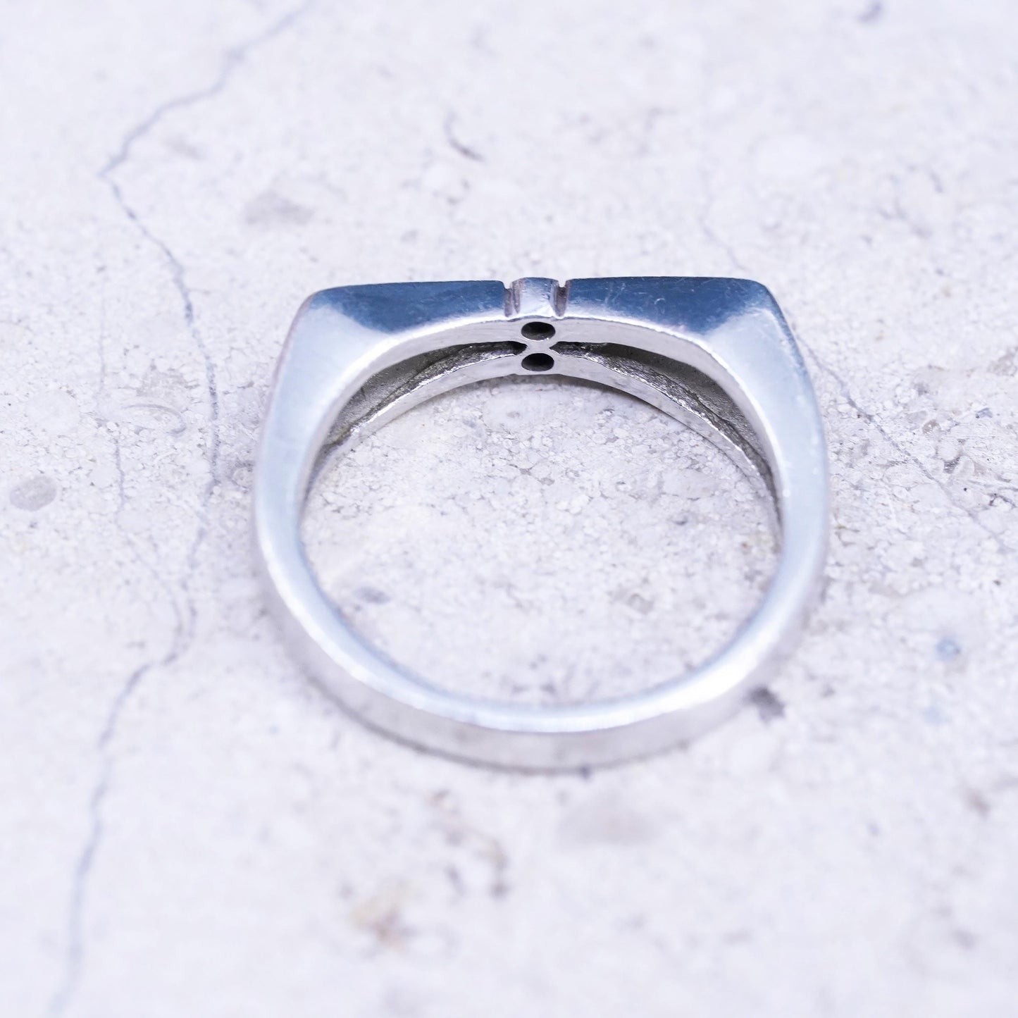Size 7.25, Judith Jack sterling silver ring, 925 entwined band with diamonds