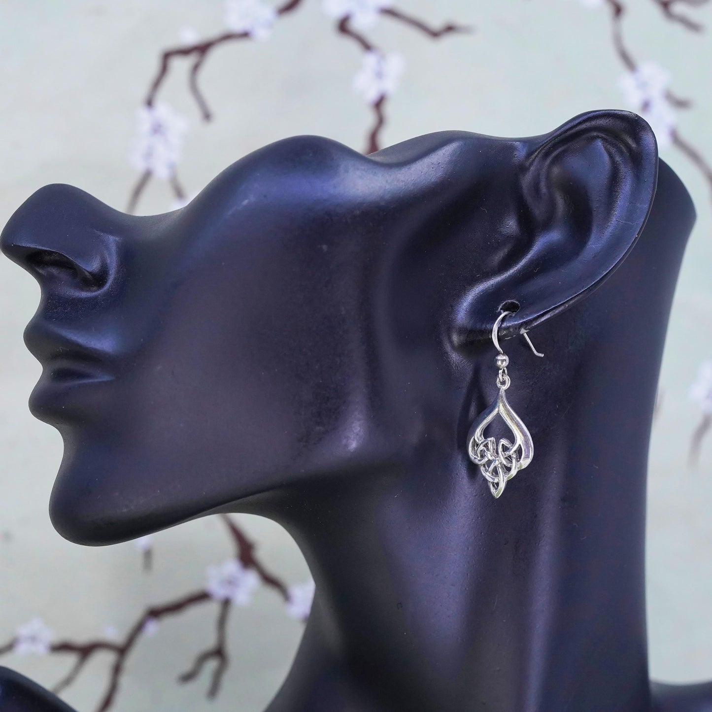 VTG Irish Sterling silver handmade teardrop earrings, 925 Celtic knot dangles
