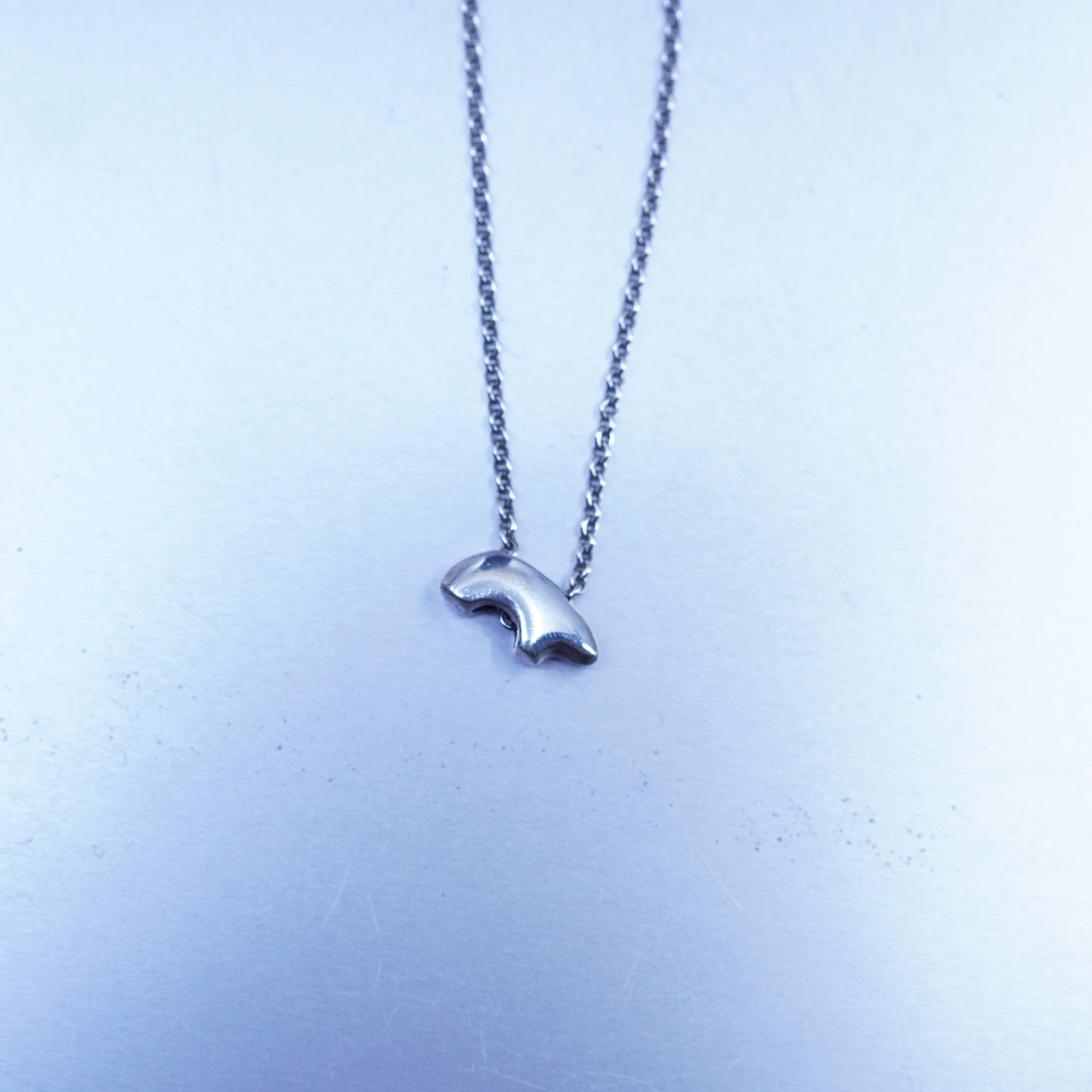 16” southwestern Sterling 925 silver circle chain necklace with bear pendant