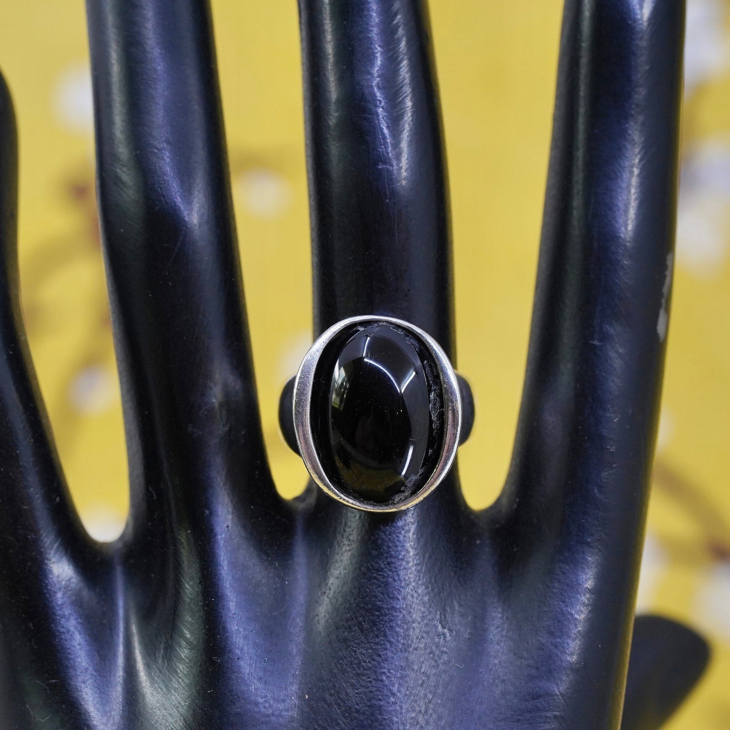 Size 7, VTG modern southwestern Sterling 925 silver handmade ring oval onyx