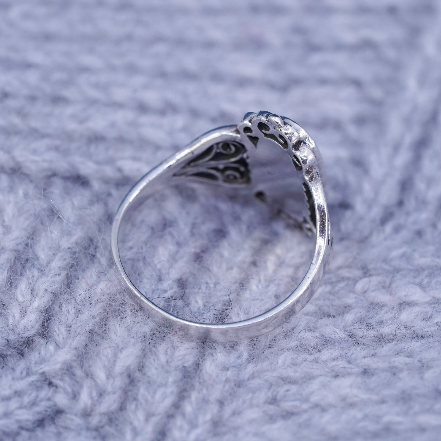 Size 10, vintage Sterling 925 silver handmade ring with turquoise and beads